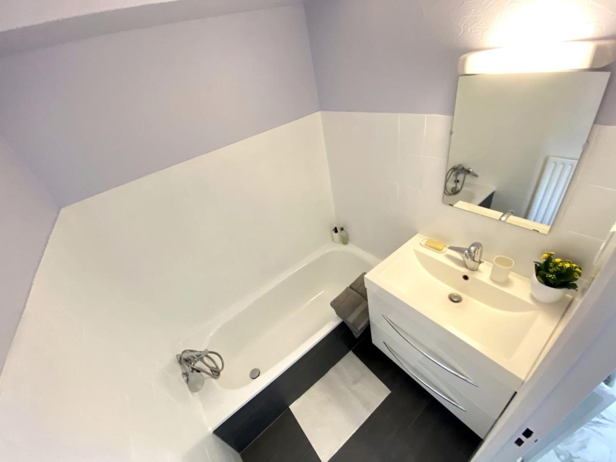 Studio With Terrace And Sea View, 10 Min To The Beach Nisa Exterior foto