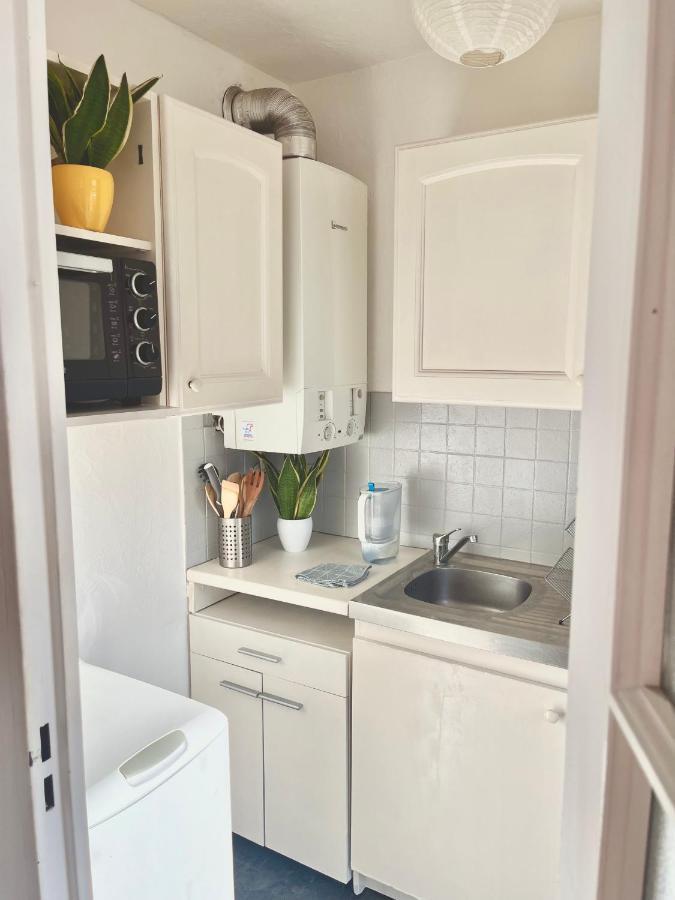 Studio With Terrace And Sea View, 10 Min To The Beach Nisa Exterior foto