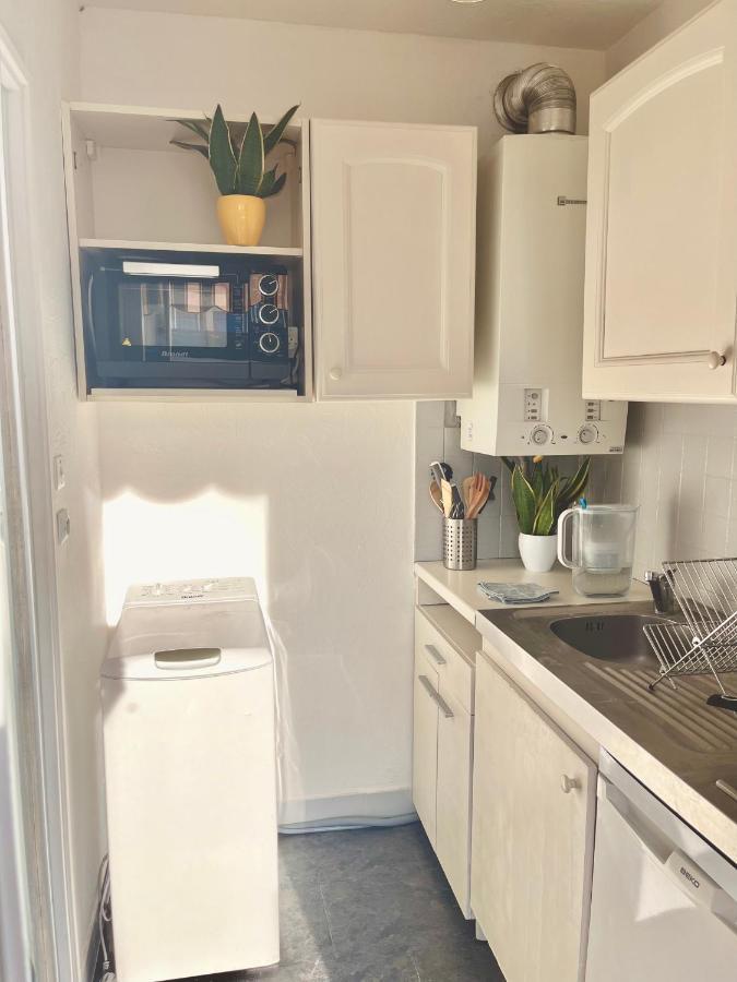 Studio With Terrace And Sea View, 10 Min To The Beach Nisa Exterior foto